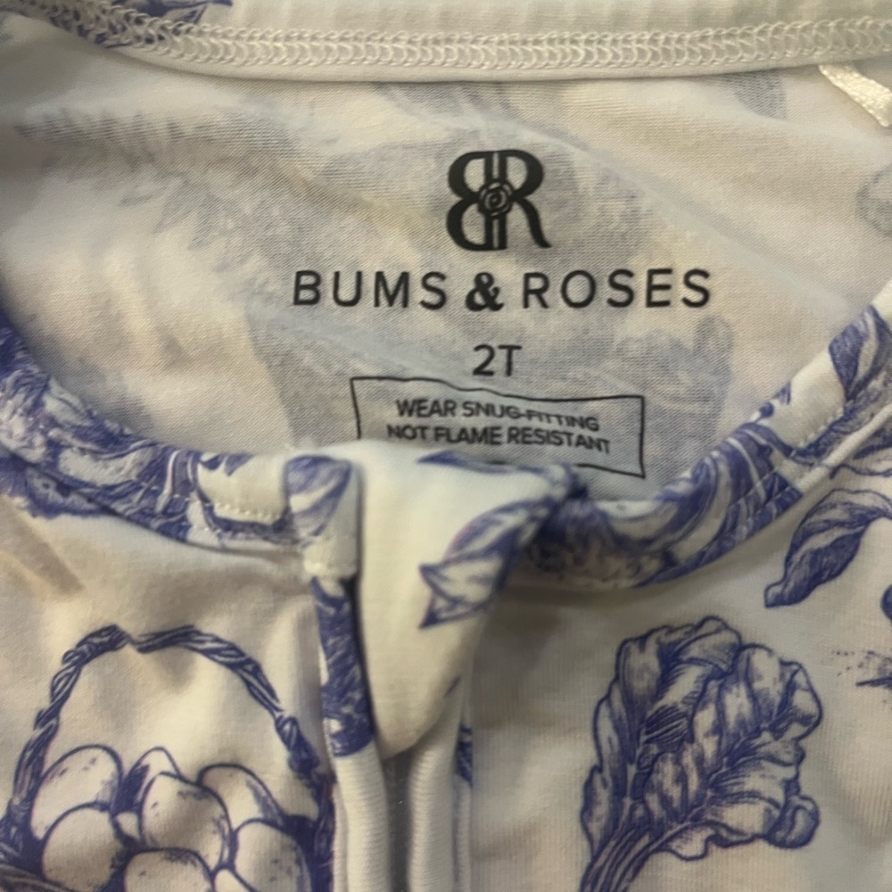 Bums and Roses Bamboo Sleeper 2t Bunny - Picture 3 of 3